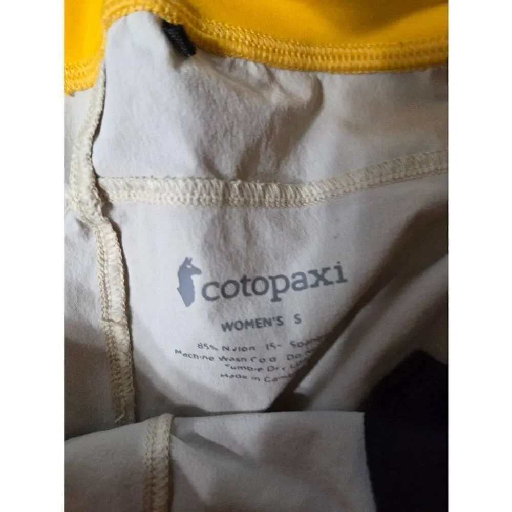 Cotopaxi Women's Vamos Hybrid Short in cream/yellow sz Small